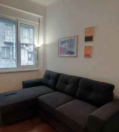 Zeleni Venac Studio & Apartment Belgrado Esterno foto